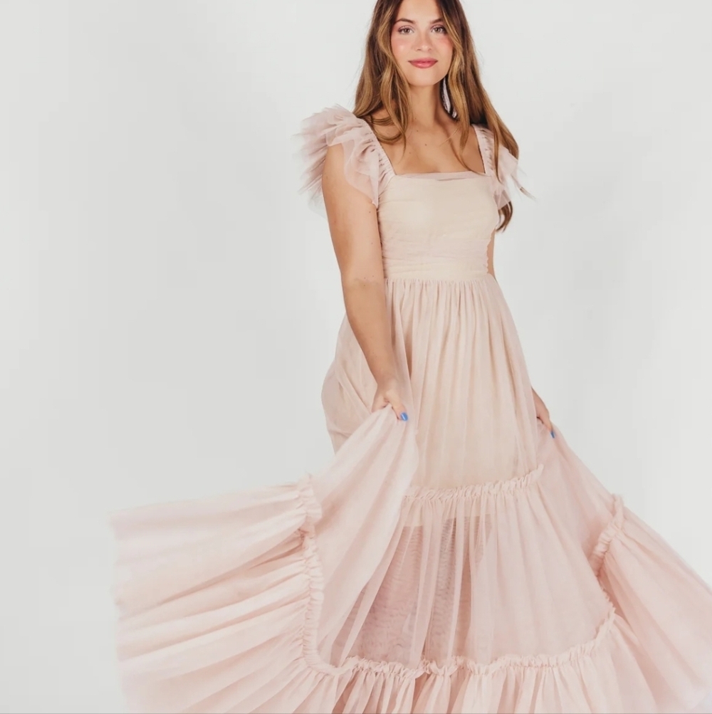 Worth Collective Full Length Bella Tiered Tulle Maxi Dress In Peach 2x
